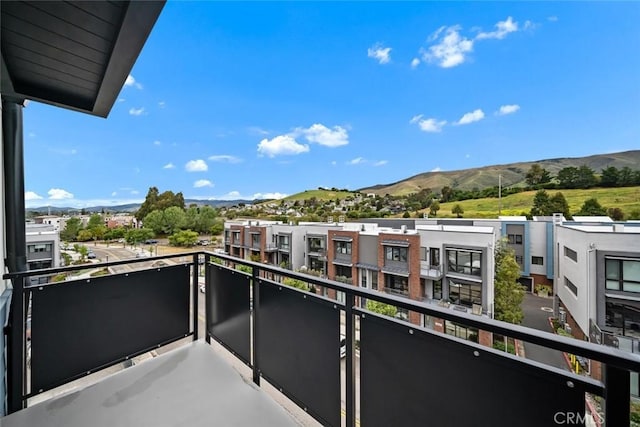 2475 Victoria Ave Unit 410, San Luis Obispo, CA 93401 - balcony featuring a mountain view