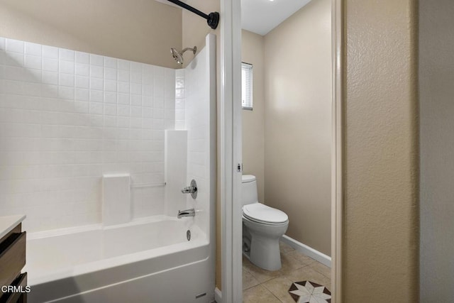 834 Corte Baya Vis, Oxnard, CA 93030 - full bath featuring tile patterned flooring, vanity, toilet, baseboards, and tub / shower combination