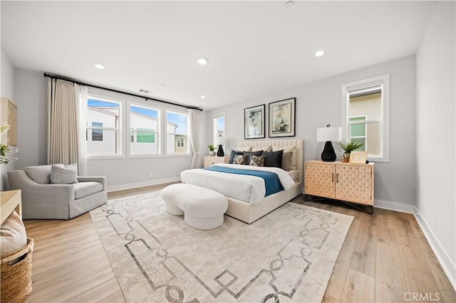 271 Huckleberry, Lake Forest, CA 92630 - bedroom featuring light wood-style flooring, baseboards, visible vents, and recessed lighting