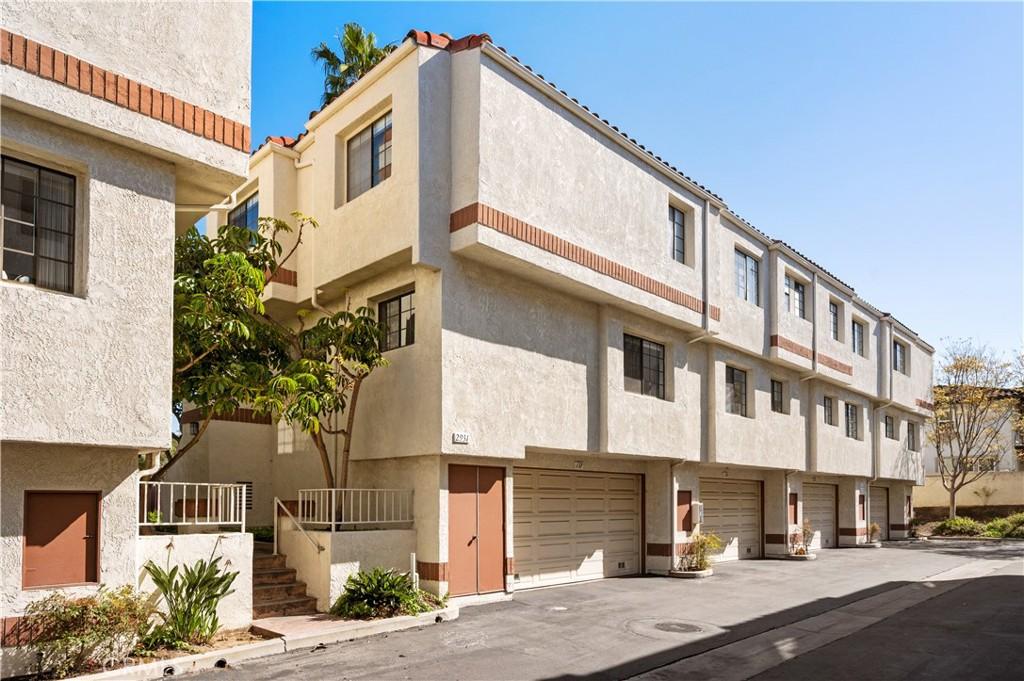 2931 Plaza Del Amo Unit 137, Torrance, CA 90503 - photo 1