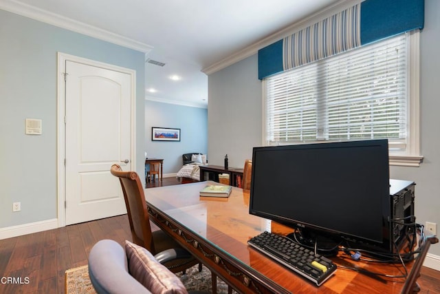 office with hardwood / wood-style floors, recessed lighting, baseboards, visible vents, and ornamental molding