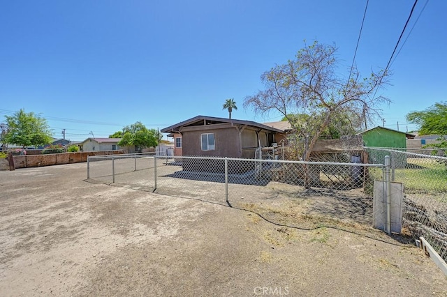 1107 B St, Brawley, CA 92227 - bungalow-style home with fence private yard and stucco siding