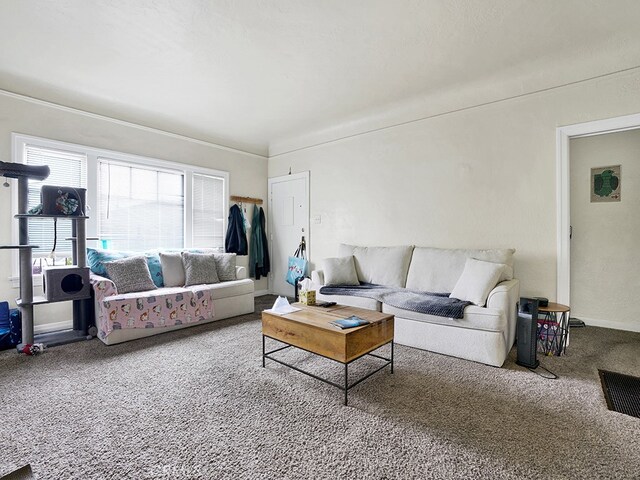 1407 Obispo Ave, Long Beach, CA 90804 - living area with carpet