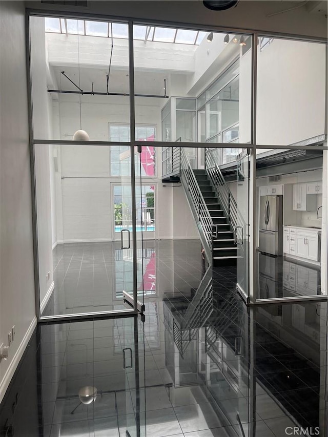 420 S San Pedro St Unit 102, Los Angeles, CA 90013 - common area featuring washer / clothes dryer