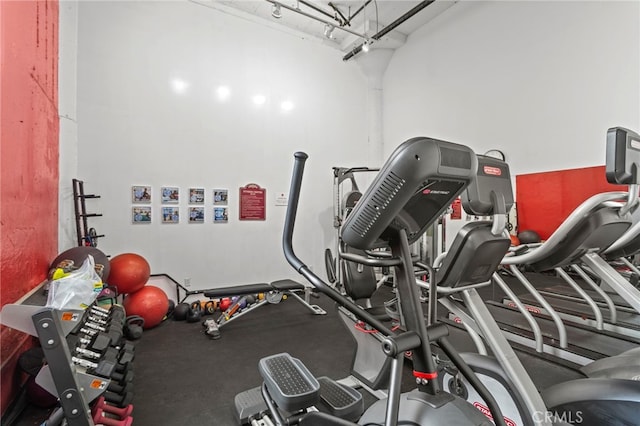 420 S San Pedro St Unit 102, Los Angeles, CA 90013 - view of exercise area