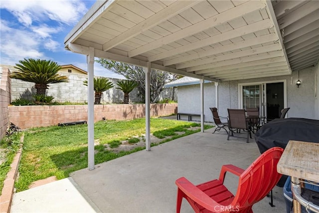 9684 Hemlock St, Rancho Cucamonga, CA 91730 - fenced backyard featuring a patio and outdoor dining space