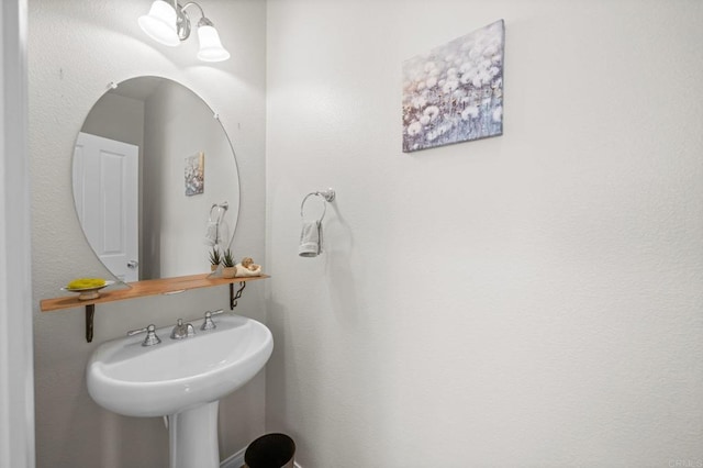 28829 Golden Dawn Dr, Menifee, CA 92584 - bathroom featuring a sink