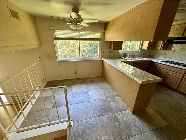 3001 S Pacific Ave, Santa Ana, CA 92704 - photo 10