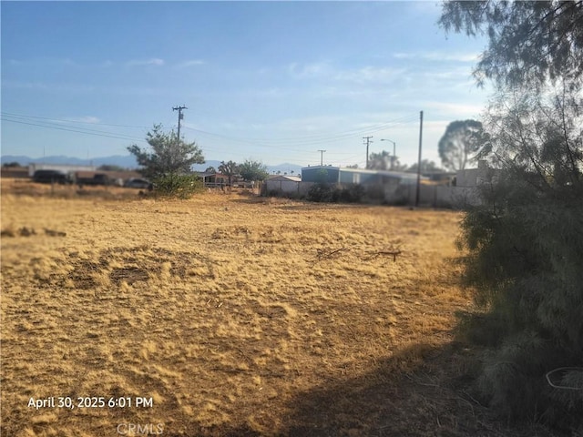 18340 Delicious St, Adelanto, CA 92301 - view of yard