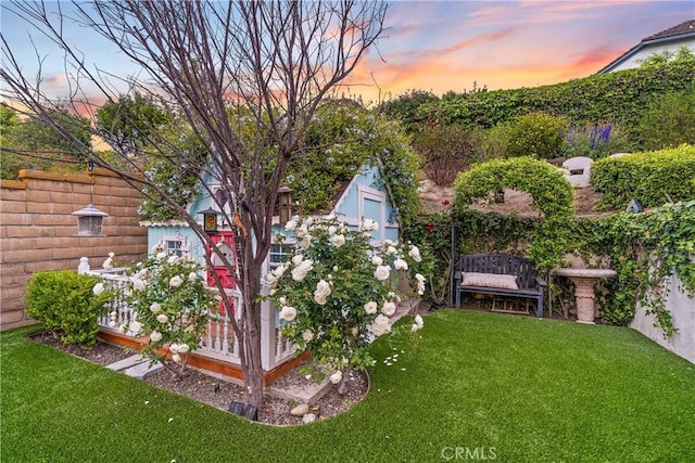 28102 Camellia Ct, Laguna Niguel, CA 92677 - exterior space with fence, an outdoor structure, and a shed