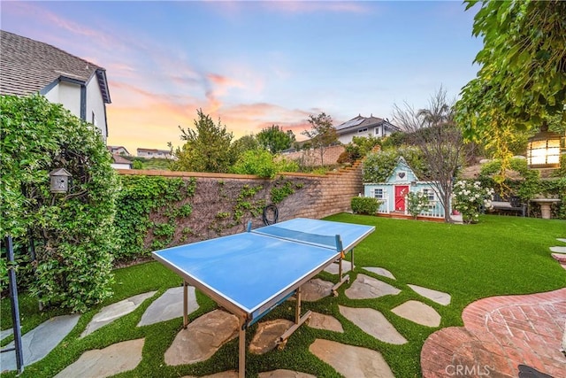 28102 Camellia Ct, Laguna Niguel, CA 92677 - yard at dusk featuring fence