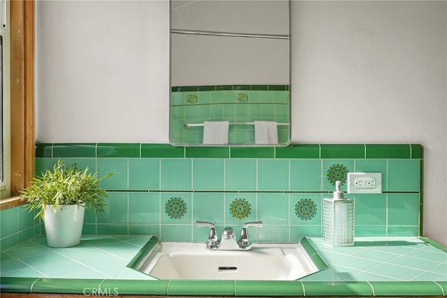 15731 Marlin Pl, Van Nuys, CA 91406 - bathroom featuring a sink and tasteful backsplash