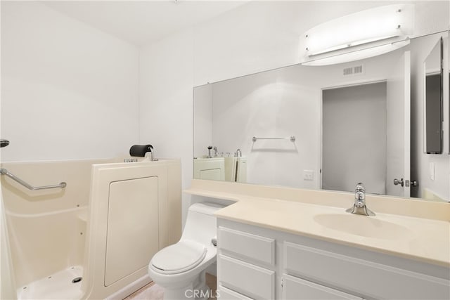 19116 Queensport Ln Unit B, Huntington Beach, CA 92646 - full bathroom with toilet, visible vents, a bathtub, and vanity
