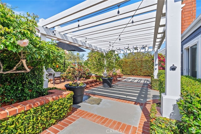3 Treethorne Cir, Laguna Niguel, CA 92677 - exterior space featuring a pergola