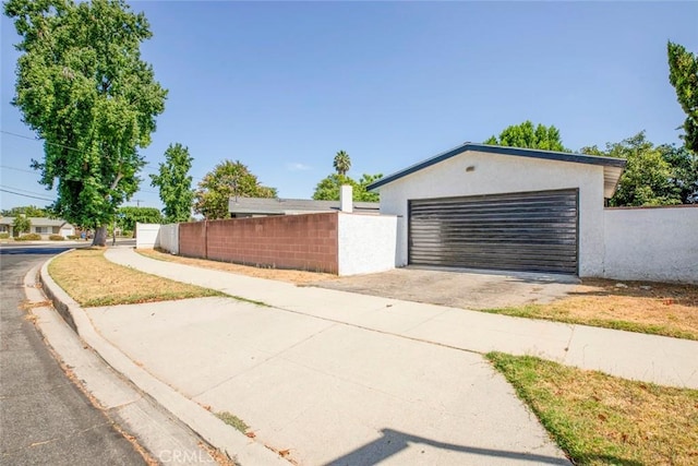 exterior space featuring fence