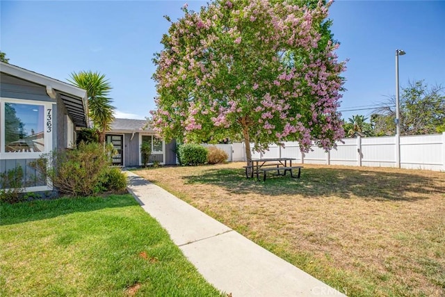 view of yard featuring fence