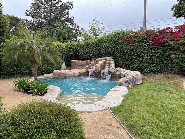 336 Marwood Ave, Fullerton, CA 92832 - view of swimming pool with a lawn