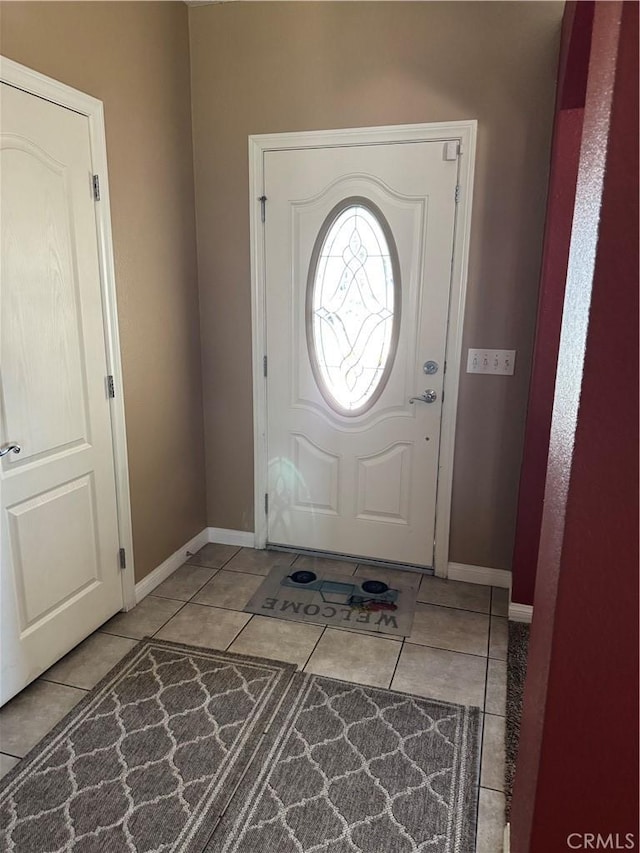17815 Chestnut St, Hesperia, CA 92345 - foyer entrance with light tile patterned floors and baseboards