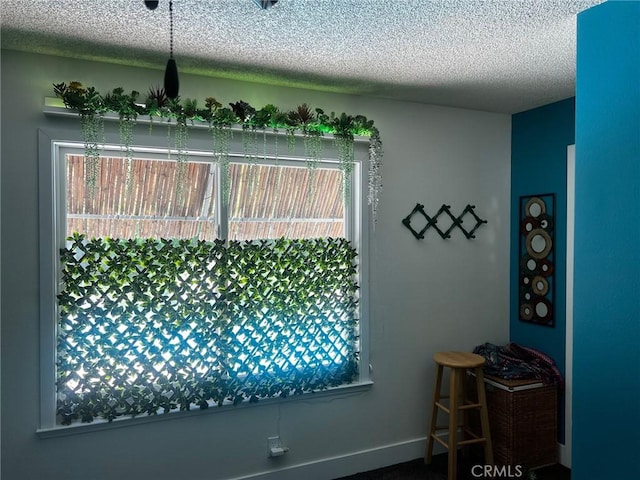 3324 Columbia Ave, Merced, CA 95340 - interior space featuring baseboards and a textured ceiling