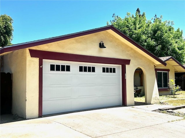 3324 Columbia Ave, Merced, CA 95340 - view of front of property with concrete driveway and stucco siding