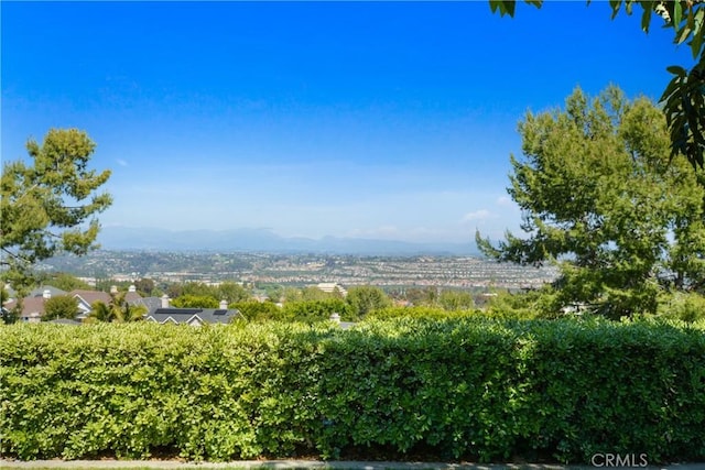 12 Saphir Way, Aliso Viejo, CA 92656 - view of yard with a mountain view