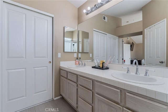 45077 Corte Bravo, Temecula, CA 92592 - bathroom featuring double vanity