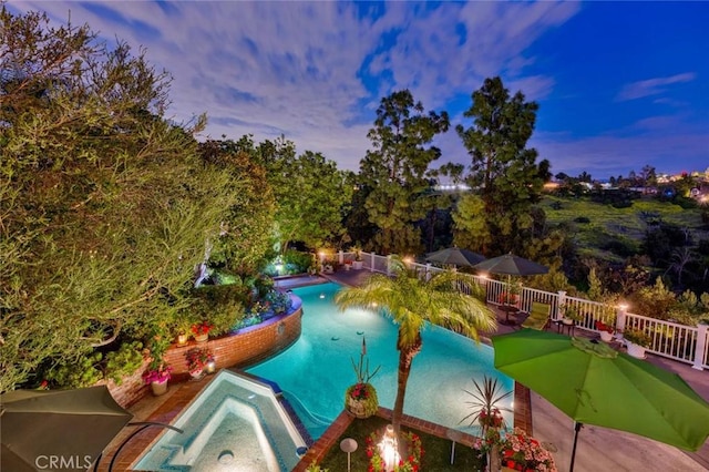 10302 Broadview Pl, North Tustin, CA 92705 - view of swimming pool featuring fence, an in ground hot tub, and a fenced in pool