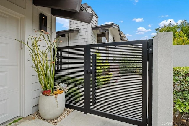14 Woodsong Dr, Laguna Niguel, CA 92677 - view of gate