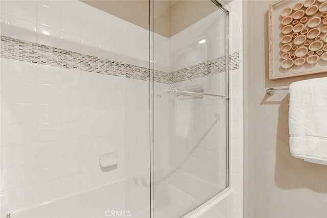 101 Via Artemesia, San Clemente, CA 92672 - full bathroom featuring bath / shower combo with glass door