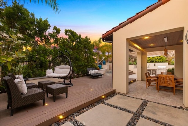 101 Via Artemesia, San Clemente, CA 92672 - deck at dusk with an outdoor hangout area and area for grilling
