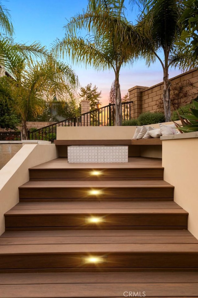 101 Via Artemesia, San Clemente, CA 92672 - view of staircase