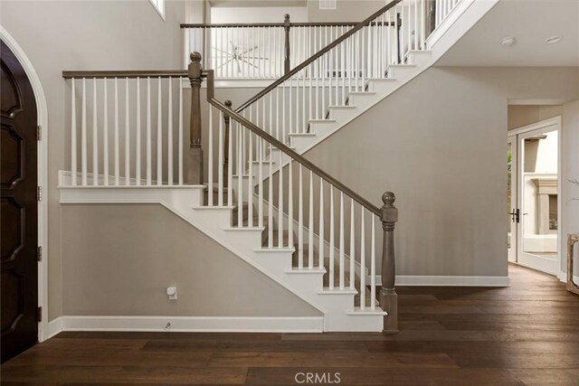 101 Via Artemesia, San Clemente, CA 92672 - foyer entrance featuring wood finished floors, stairway, and arched walkways