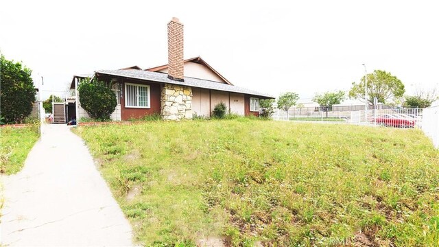 2194 S Sunrise Ln, San Bernardino, CA 92404 - photo 6