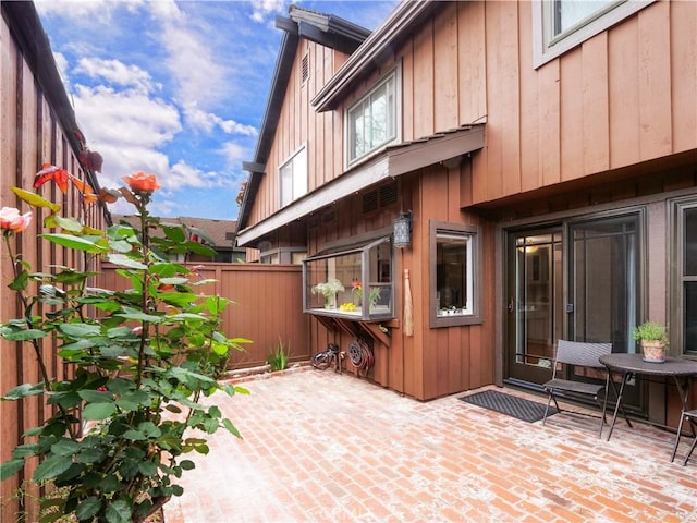 1503 Westmont Dr, San Pedro, CA 90732 - fenced backyard with a patio