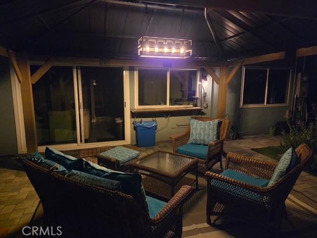 956 E Gladwick St, Carson, CA 90746 - photo 2