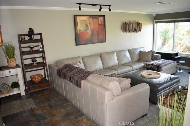 956 E Gladwick St, Carson, CA 90746 - photo 7