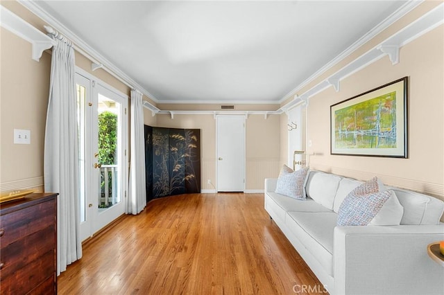 1215 Mira Monte Dr, Redlands, CA 92373 - living area featuring light wood-type flooring and crown molding