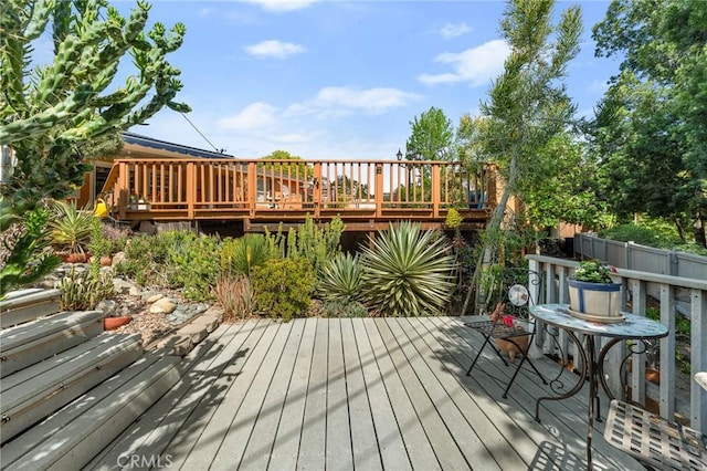 1215 Mira Monte Dr, Redlands, CA 92373 - wooden terrace with fence