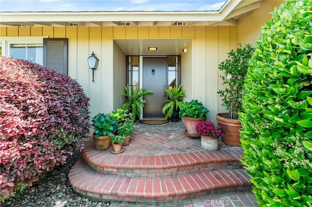 1215 Mira Monte Dr, Redlands, CA 92373 - view of doorway to property