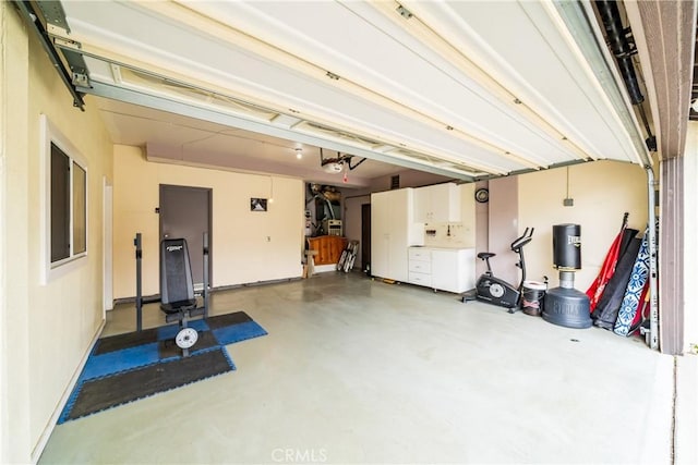 1081 Vista Lomas Ln, Corona, CA 92882 - garage with a garage door opener