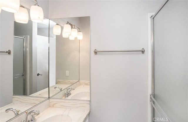 8641 Glenoaks Blvd Unit 107, Sun Valley, CA 91352 - full bathroom featuring an enclosed shower and vanity