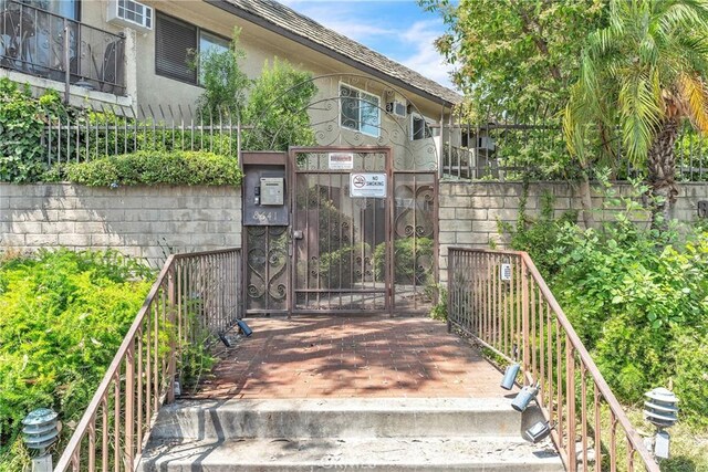 8641 Glenoaks Blvd Unit 107, Sun Valley, CA 91352 - photo 20