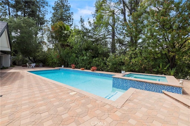 4250 Louise Ave, Encino, CA 91316 - view of swimming pool featuring a patio and a pool with connected hot tub