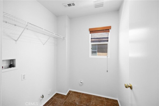 9331 Sapphire Ave, Hesperia, CA 92344 - clothes washing area featuring washer hookup, baseboards, and gas dryer hookup