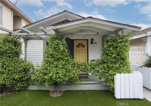 1012 Temple Ave, Long Beach, CA 90804 - view of exterior entry featuring radiator heating unit