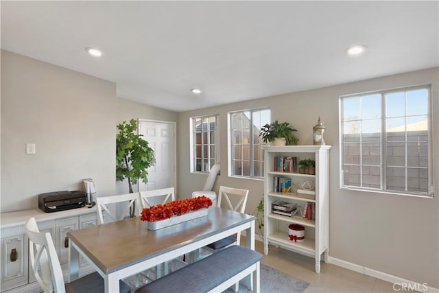 6239 Longmeadow St, Riverside, CA 92505 - dining room with recessed lighting