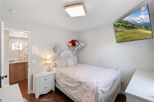 6239 Longmeadow St, Riverside, CA 92505 - bedroom featuring dark wood finished floors