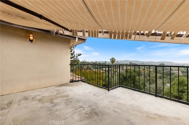 845 N Glendora Ave, Glendora, CA 91741 - view of patio / terrace featuring a mountain view