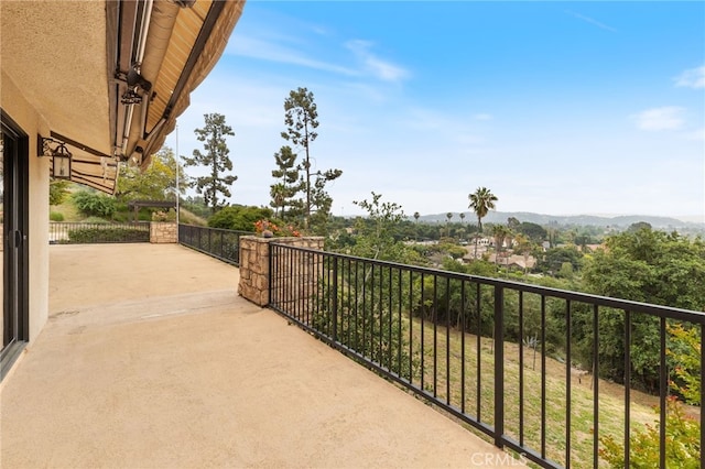 845 N Glendora Ave, Glendora, CA 91741 - balcony featuring a mountain view