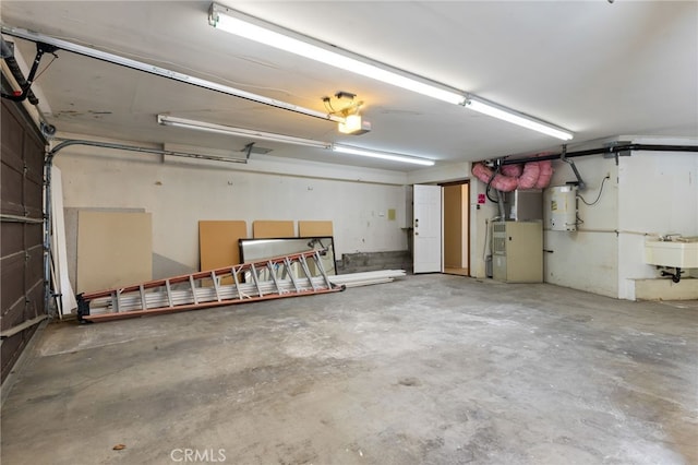 845 N Glendora Ave, Glendora, CA 91741 - garage featuring water heater, a garage door opener, and a sink